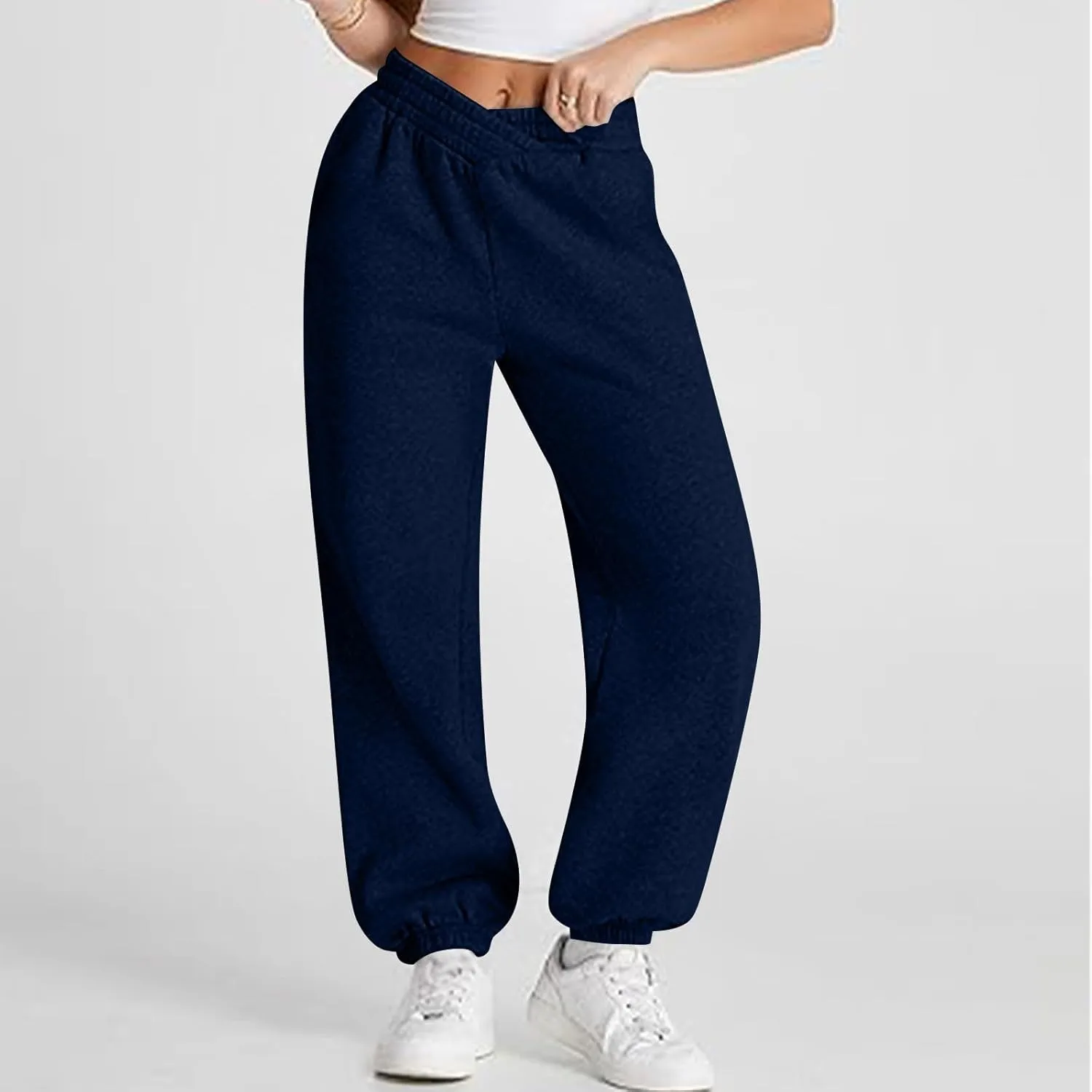 ADHOWBEW Women Sweatpants with Pockets Casual Low Rise Elastic Waisted Comfy Relaxed Fit Workout Joggers