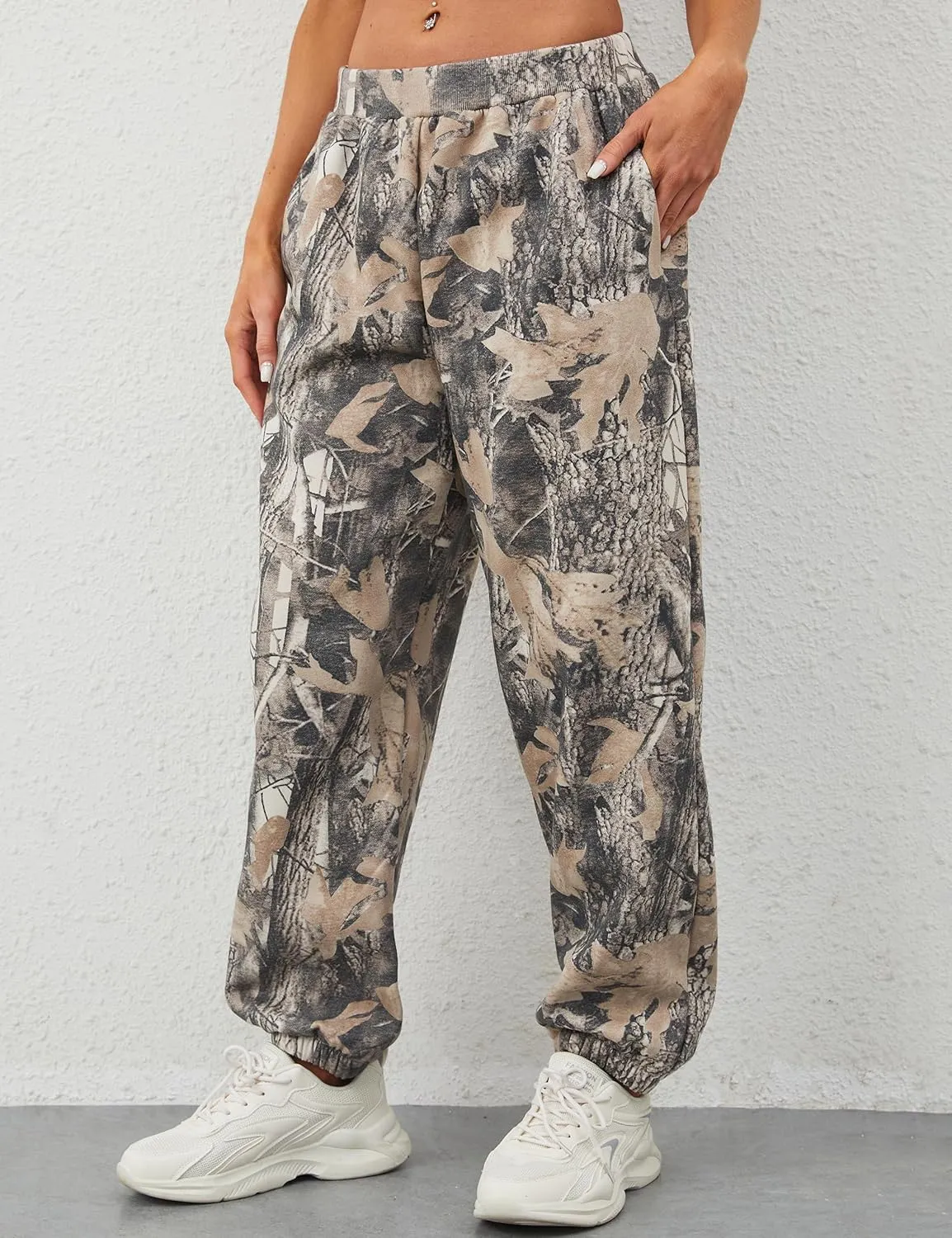 Camo Cargo Pants for Women - High Waisted Wide Leg Sweatpants, Baggy Elastic Joggers, Camouflage Trousers for Workout