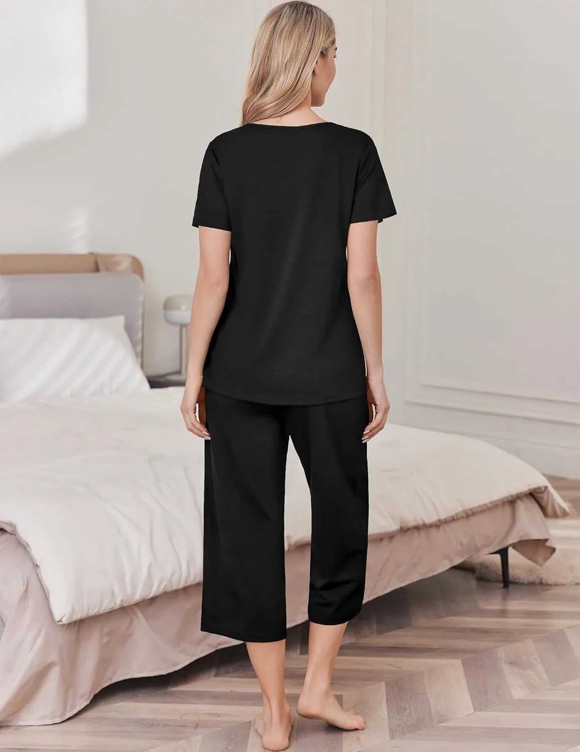 Ekouaer Womens Pajama Set 2 Piece Cotton Pj Short Sleeve Sleepwear Top with Capri Pants Print Nightwear