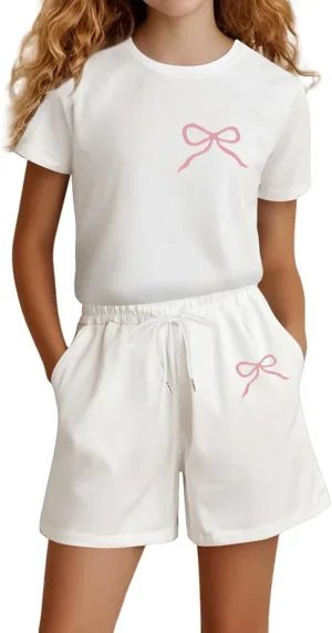 oddler irls Summer Casual Sports 2 Piece Outfit Heart Print Graphic Short Sleeve Crewneck Tees and Shorts Sets Suits