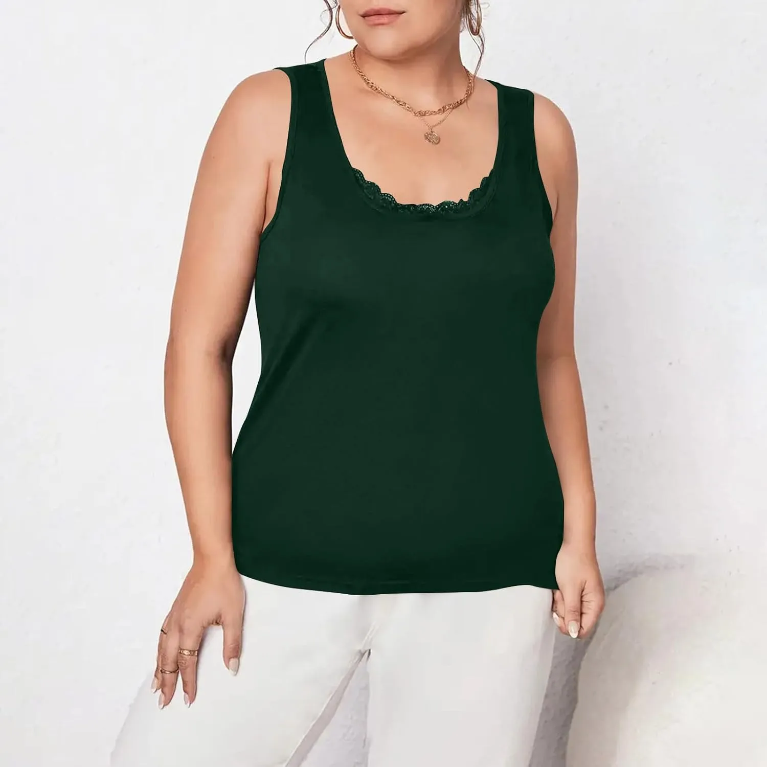Plus Size Fitted Camisole for Women, Lace Trim U Neck Tank Tops Soft Stretch Cami Shirts Sleeveless Basic Undershrit