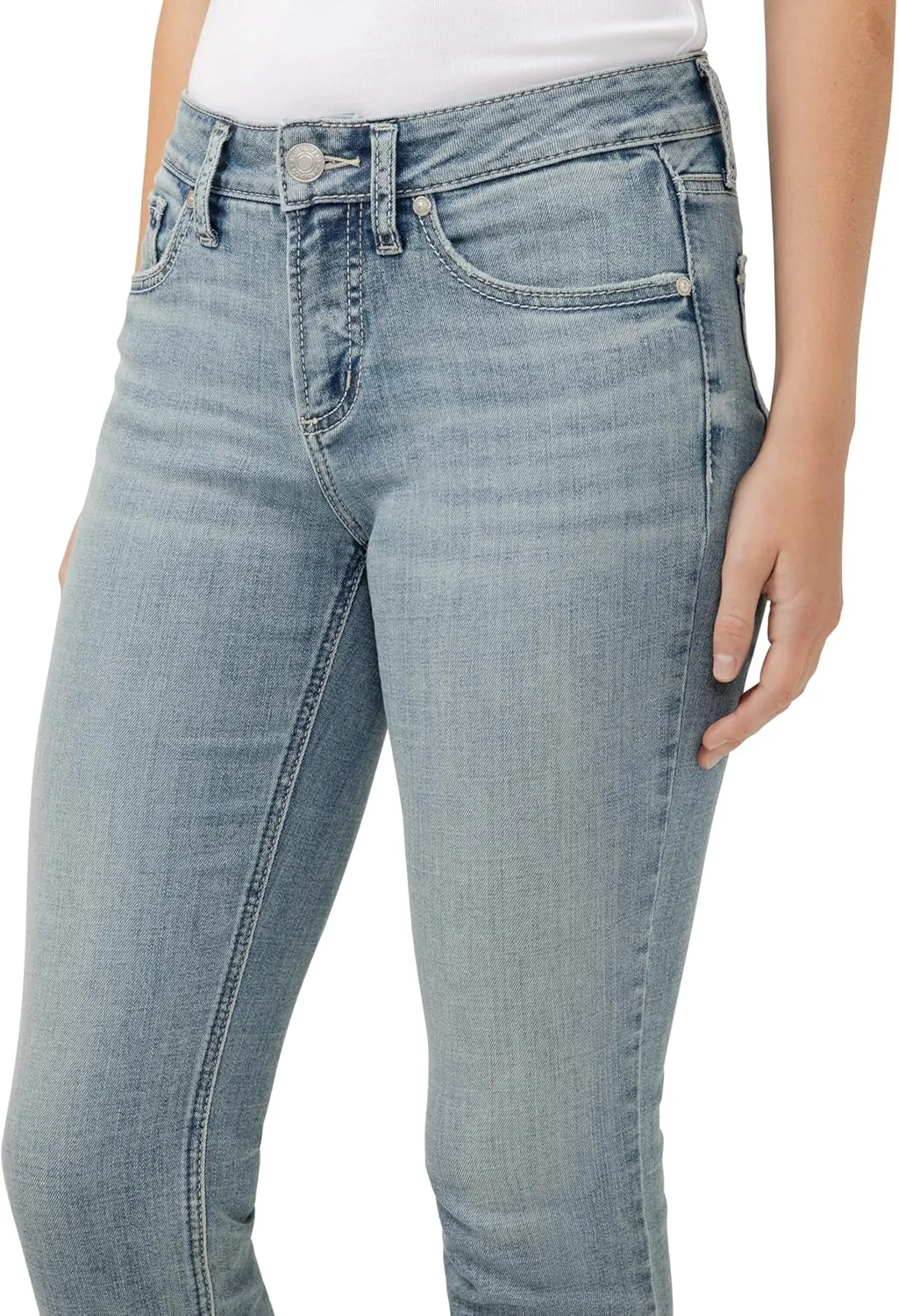 Silver Jeans Co. Women's Suki Mid Rise Curvy Fit Skinny Crop Jeans