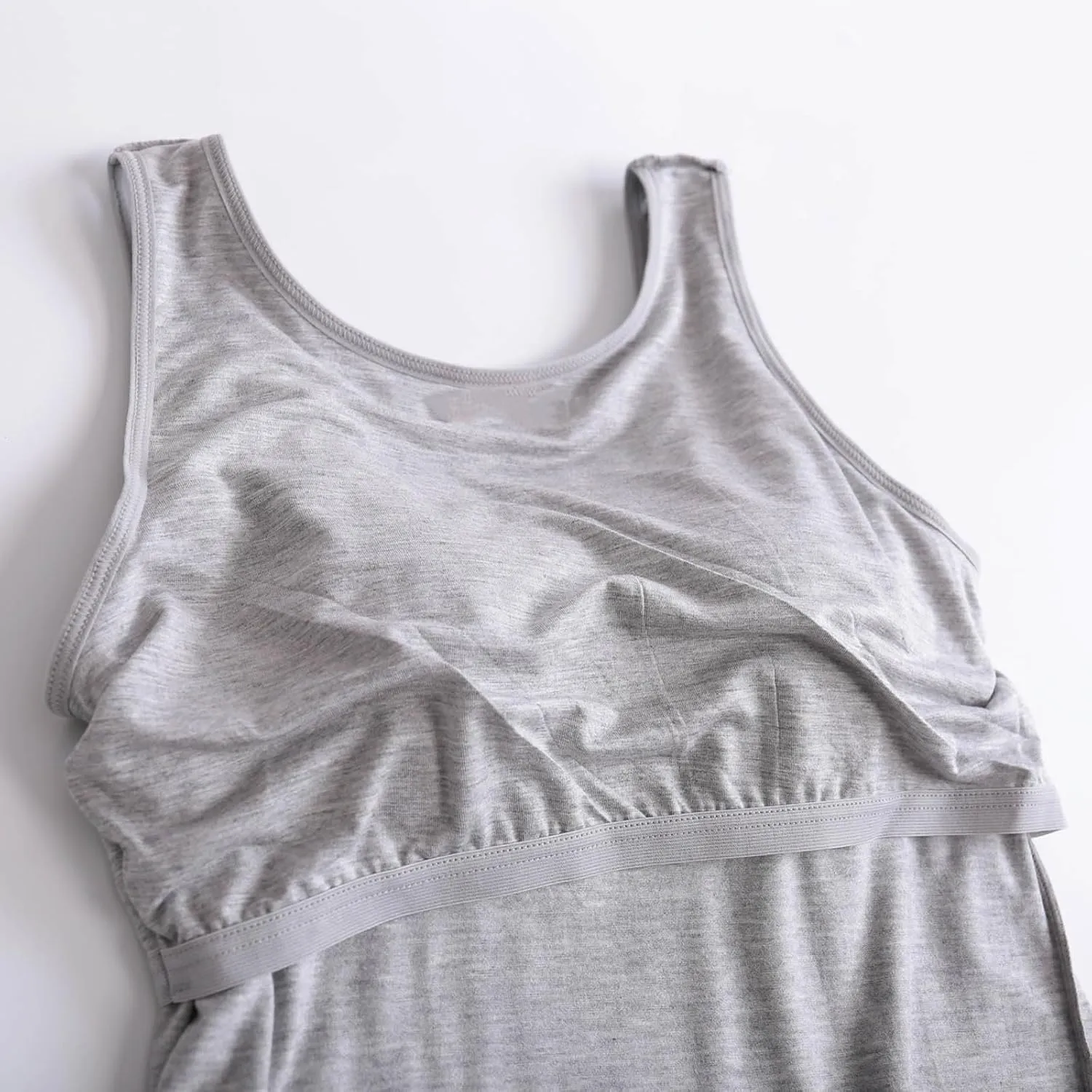 Tank Top with Built in Bra for Women Plus Size Wide Strap Crewneck Workout Yoga Athletic Casual Camisole Outfits 2025