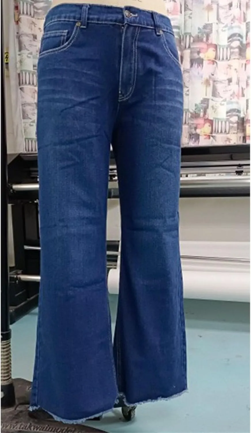 Women's Capri Jeans High Waisted Skinny Stretchy Ladies Jeans Trendy Pants Straight Leg Raw Hem Denim